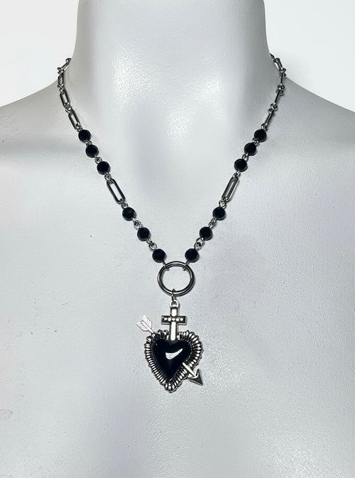 Heart with arrow pendant necklace by pinky star